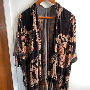 Lovestitch velvet kimono